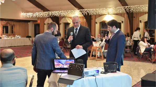 Apply for the 2019 AAAEA-IL Scholarship